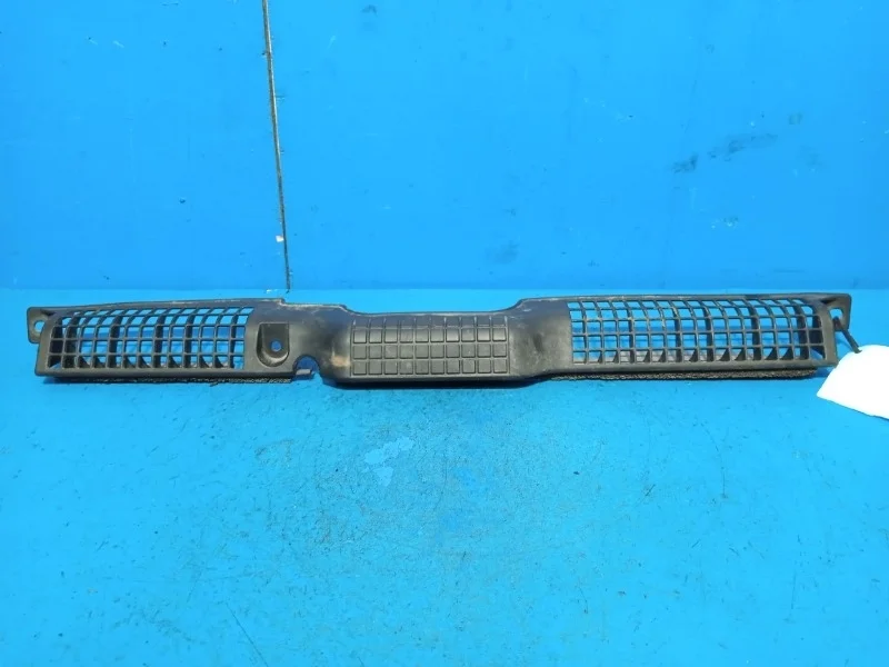 Дефлектор радиатора Nissan Teana J32 2008-2014