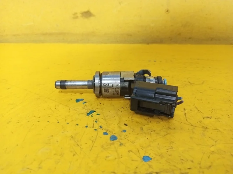 Форсунка топливная Mazda CX-5 2012-2017 PE2713250 PE-VPS