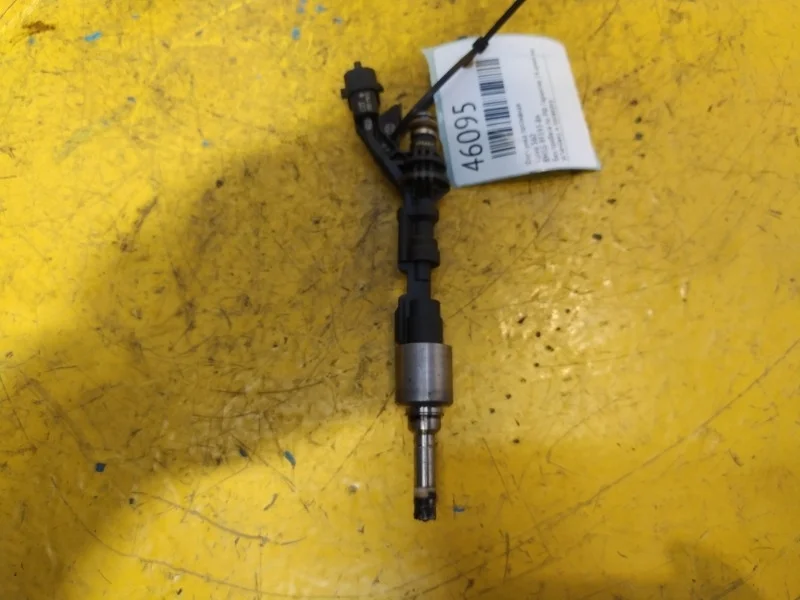 Форсунка топливная Volvo S60 2010-2013