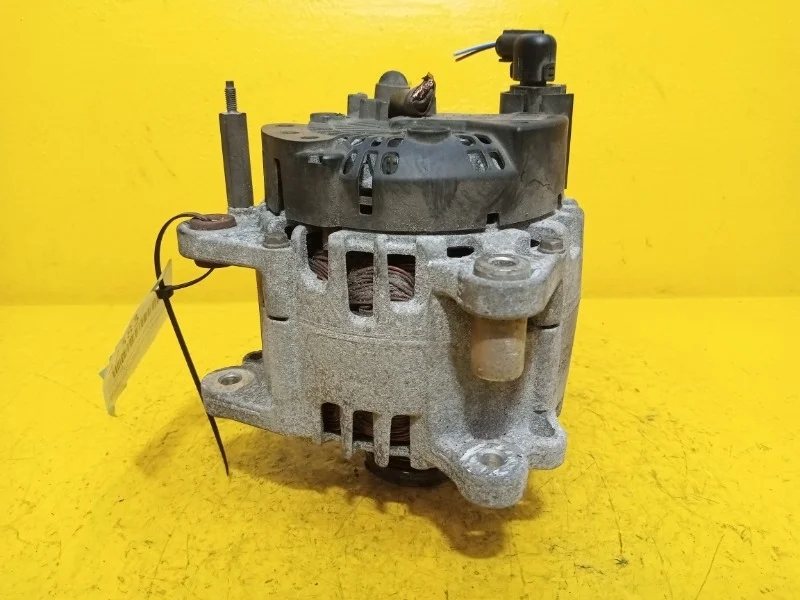 Генератор Volkswagen Passat 2005-2015