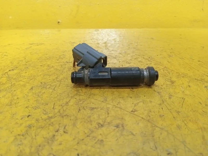Форсунка топливная MITSUBISHI Montero 3 2000-2006