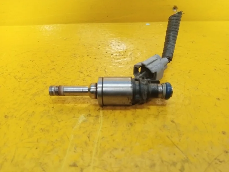 Форсунка топливная Nissan X-Trail T32, Qashqai J11 2014-2019