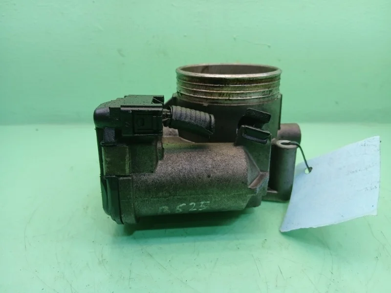 Дроссельная заслонка Volvo S60, S80, V70, XC70, XC90 2000-2010