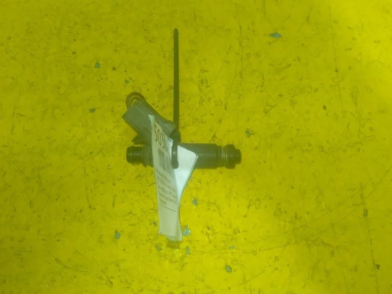 Форсунка топливная MITSUBISHI Montero 3, Pajero 2000-2006