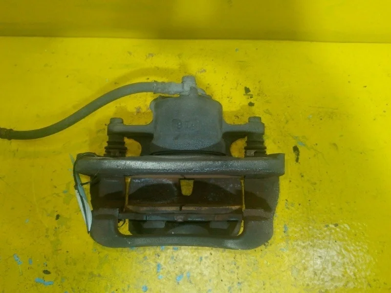 Суппорт тормозной Toyota RAV4 XA30 2006-2012