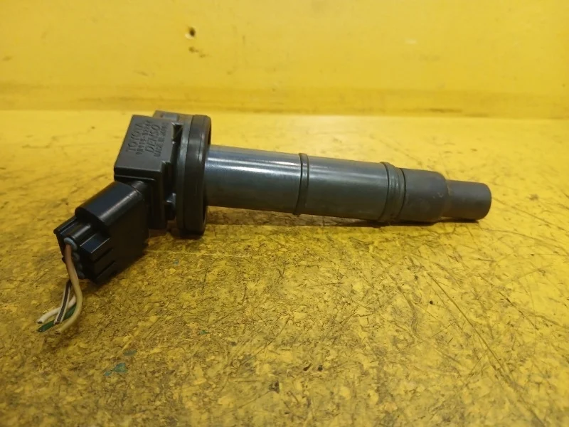 Катушка зажигания Toyota RAV4 XA30 2006-2012