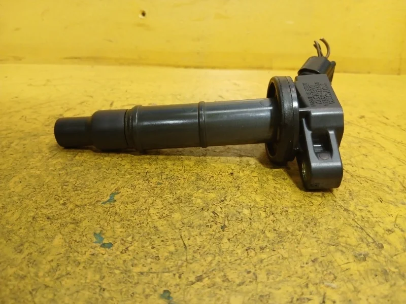 Катушка зажигания Toyota RAV4 XA30 2006-2012