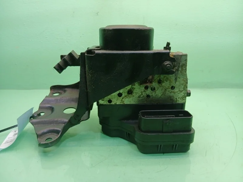 Блок abs Toyota RAV4 XA30 2006-2012