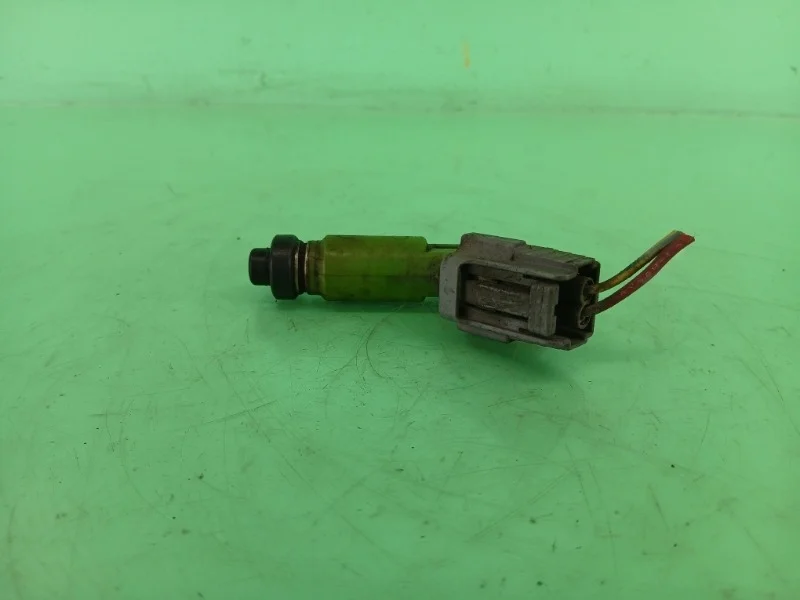 Форсунка топливная MITSUBISHI Pajero 3 2000-2006