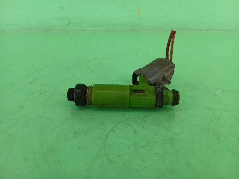 Форсунка топливная MITSUBISHI Pajero 3 2000-2006