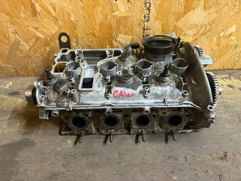 Головка блока цилиндров Volkswagen Tiguan