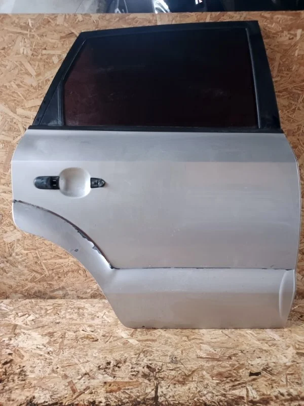 Дверь боковая Hyundai Tucson