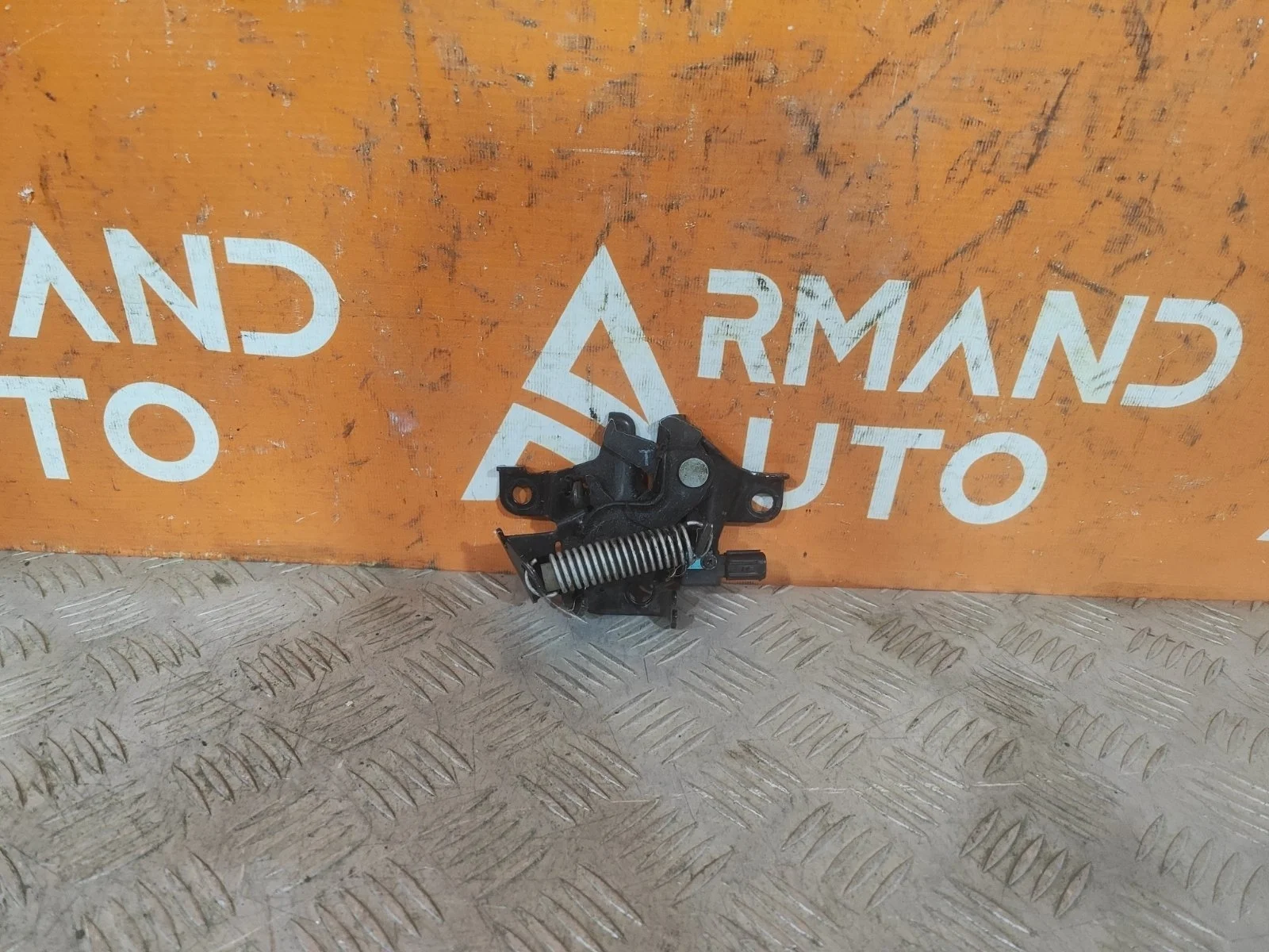 Замок капота Lexus NX 2014-2021