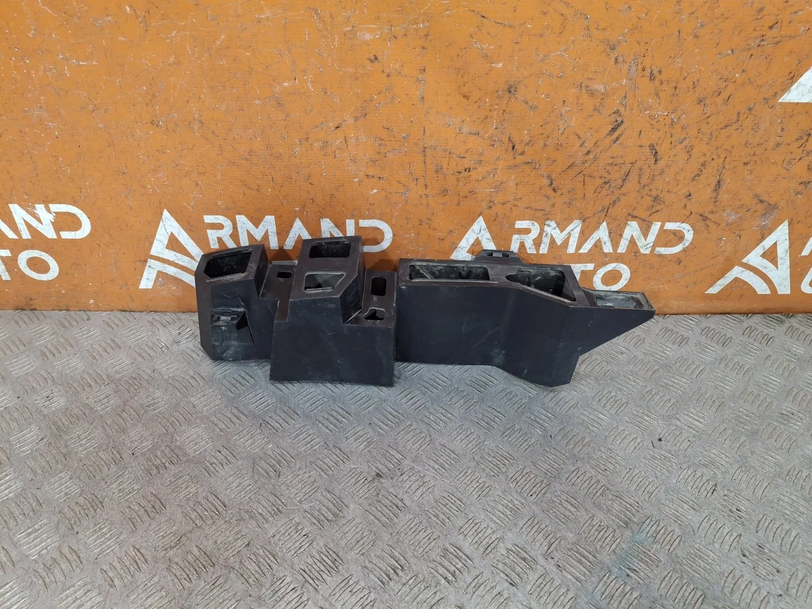 Абсорбер бампера Renault Sandero 2013-2022