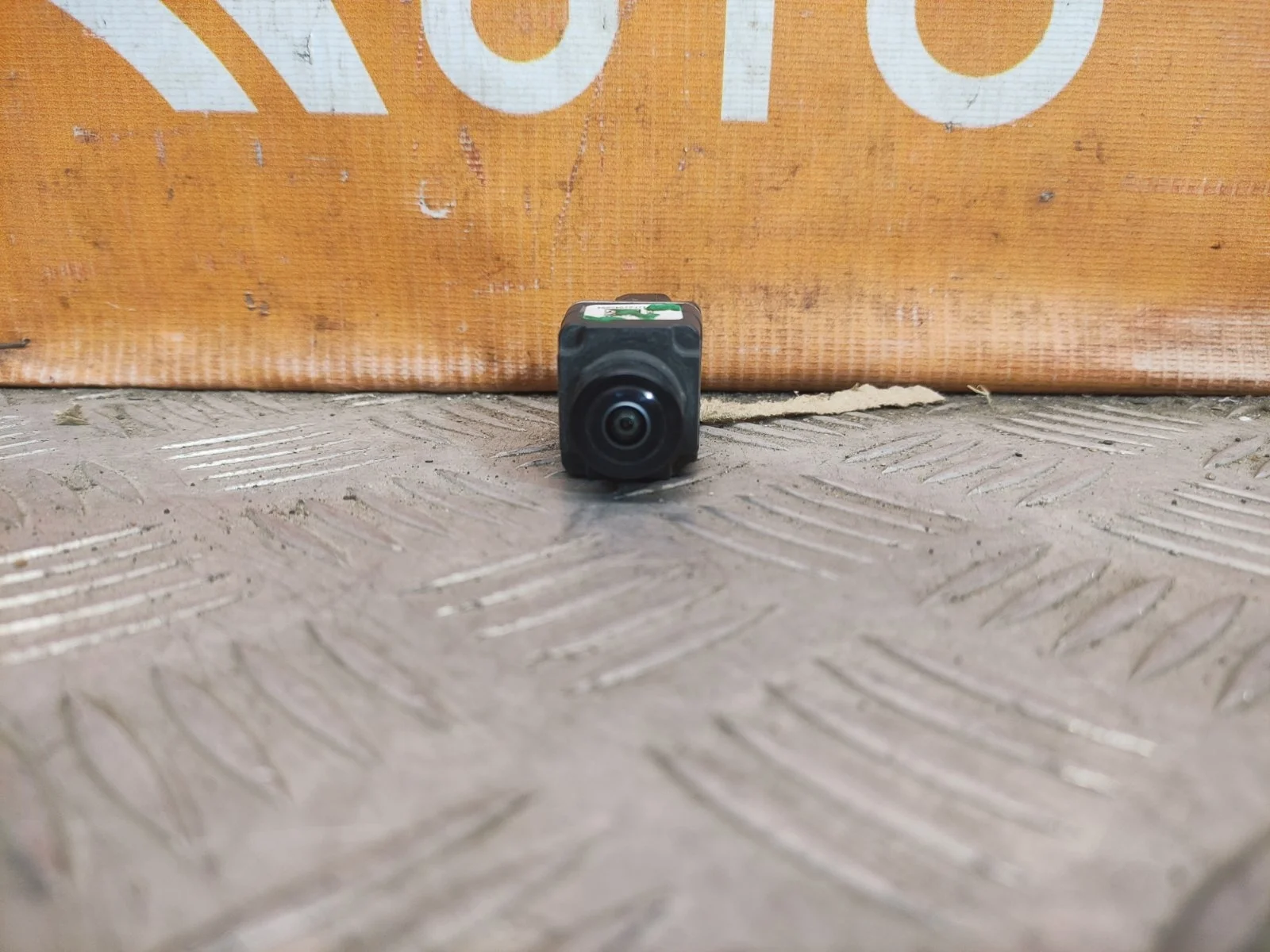 Камера в зеркале Volkswagen Tiguan 2016-нв