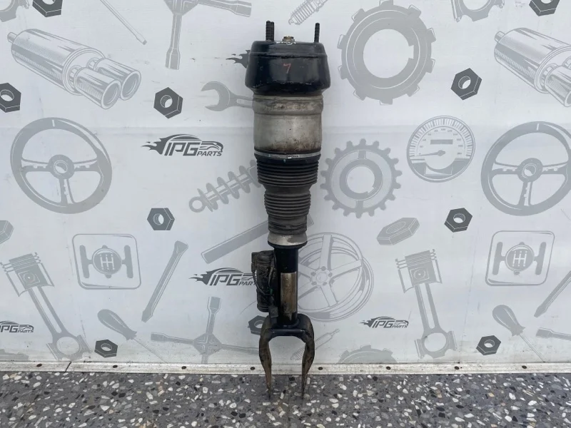 Амортизатор пневмо передний левый Mercedes-benz ML W166