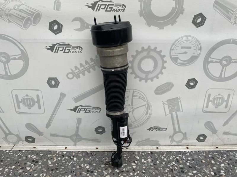 Амортизатор пневмо передний левый Mercedes-benz W221