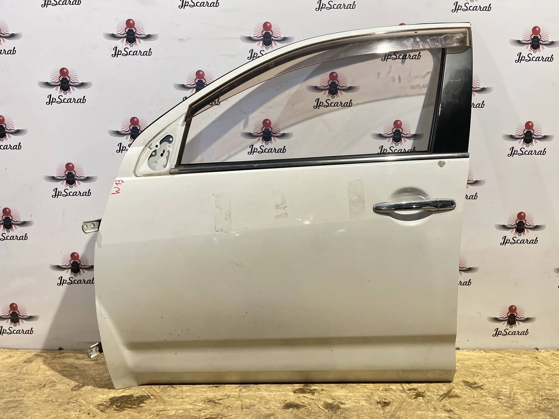 Дверь передняя левая Mitsubishi Outlander XL CW5W