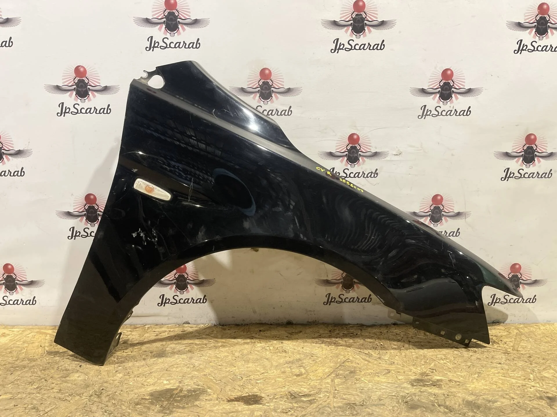 Крыло переднее правое Mitsubishi Lancer 10 CY