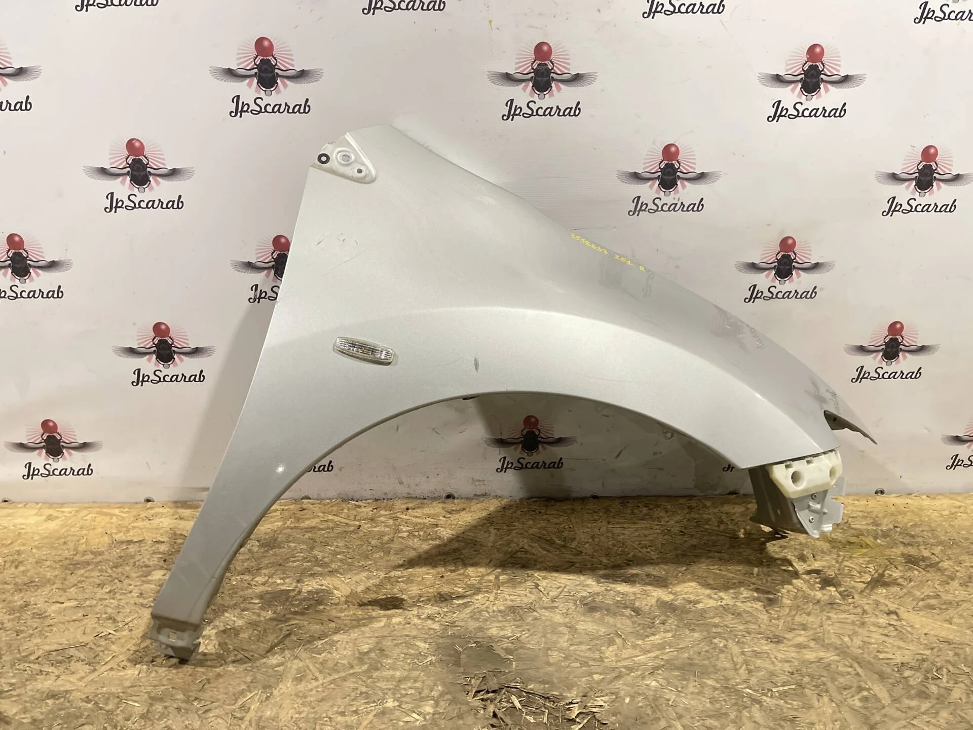 Крыло переднее правое Nissan Murano Z51