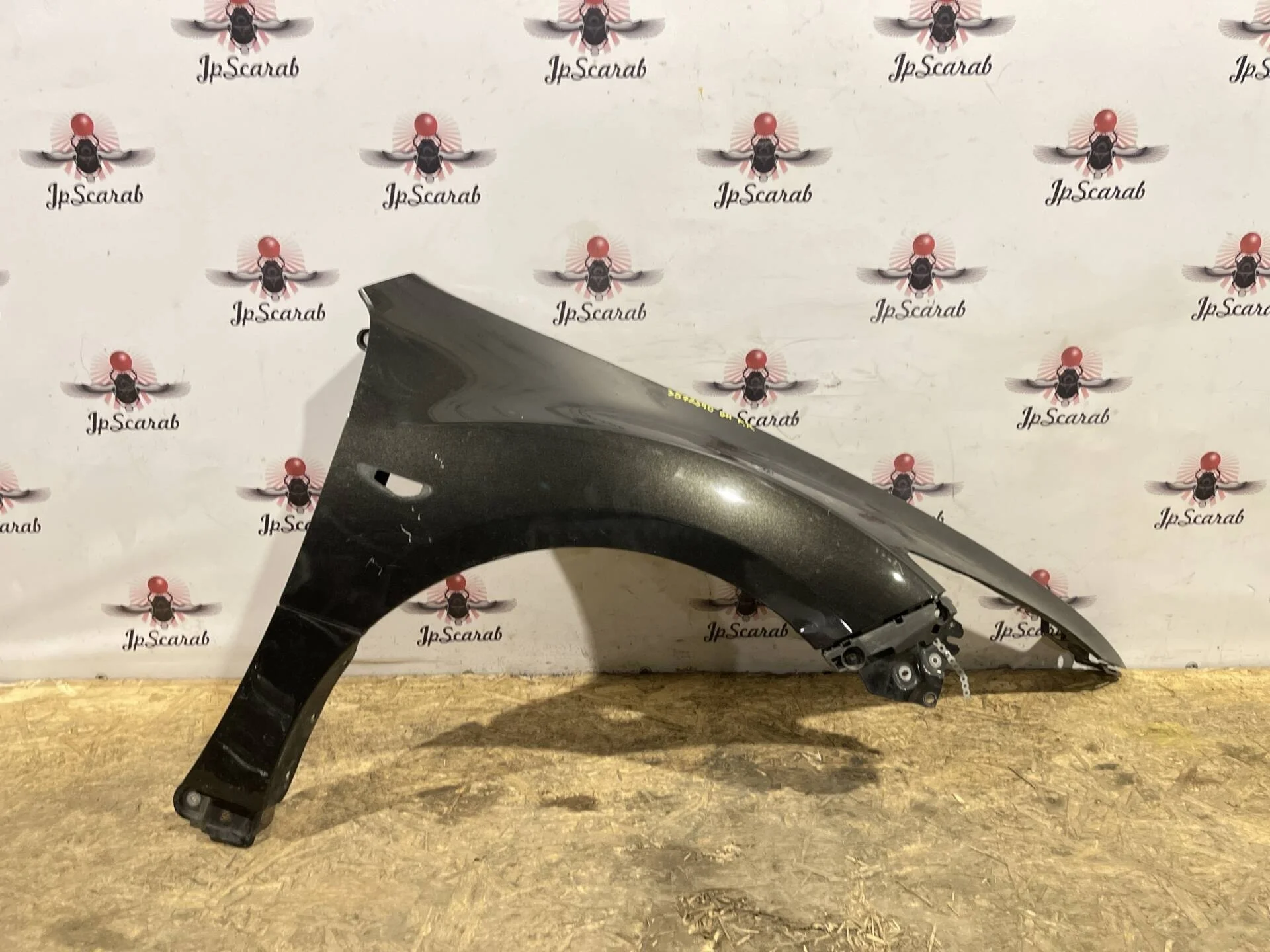 Крыло переднее правое Mazda 6 GH