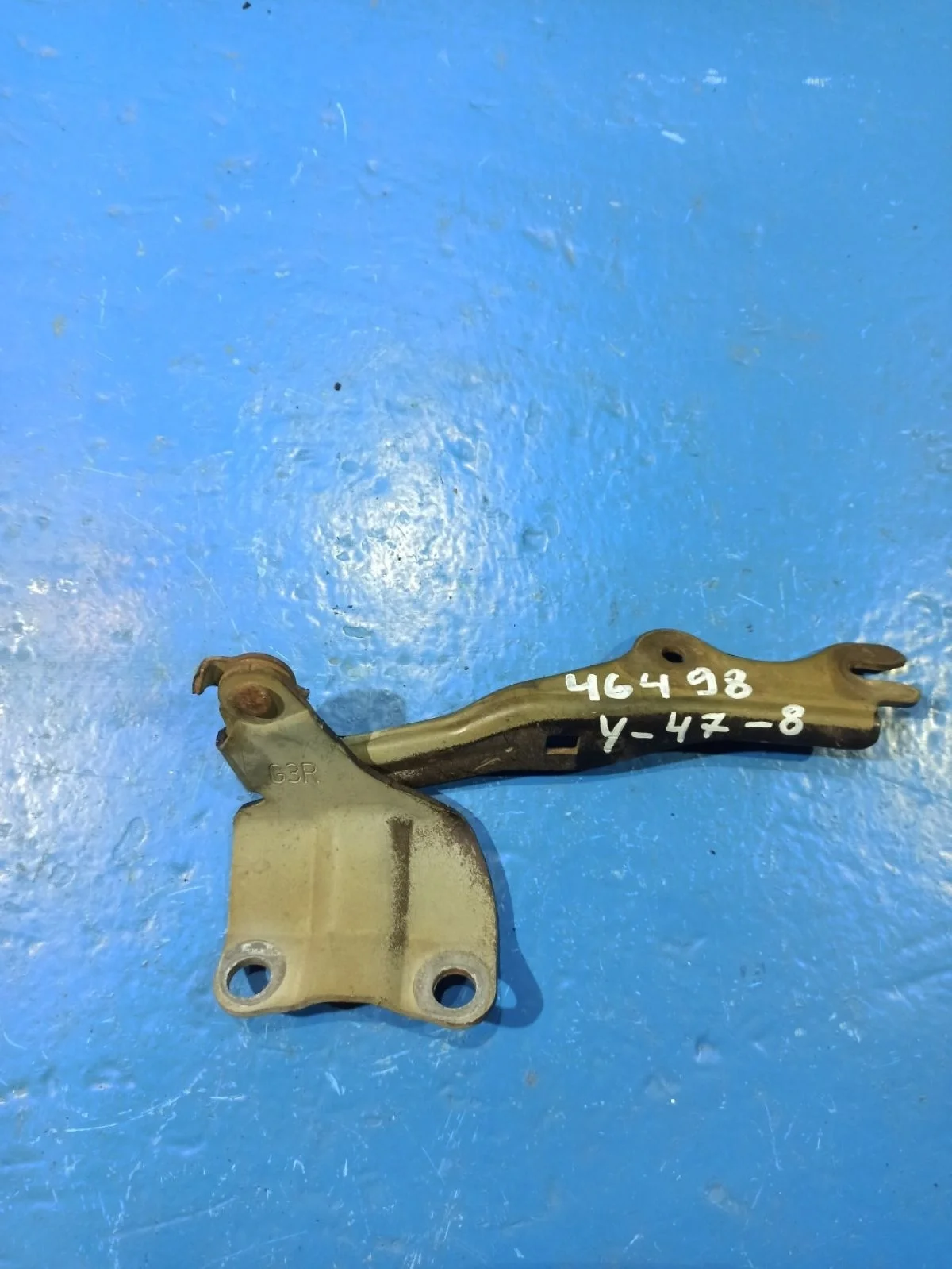 Петля капота правая Mazda 6 GH (2007—2009)