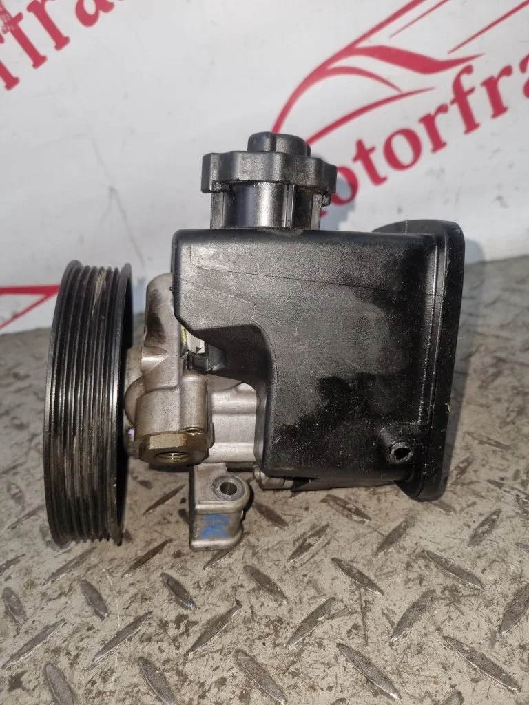 Насос гидроусилителя руля Mercedes-Benz E-Class A0044662001 W211