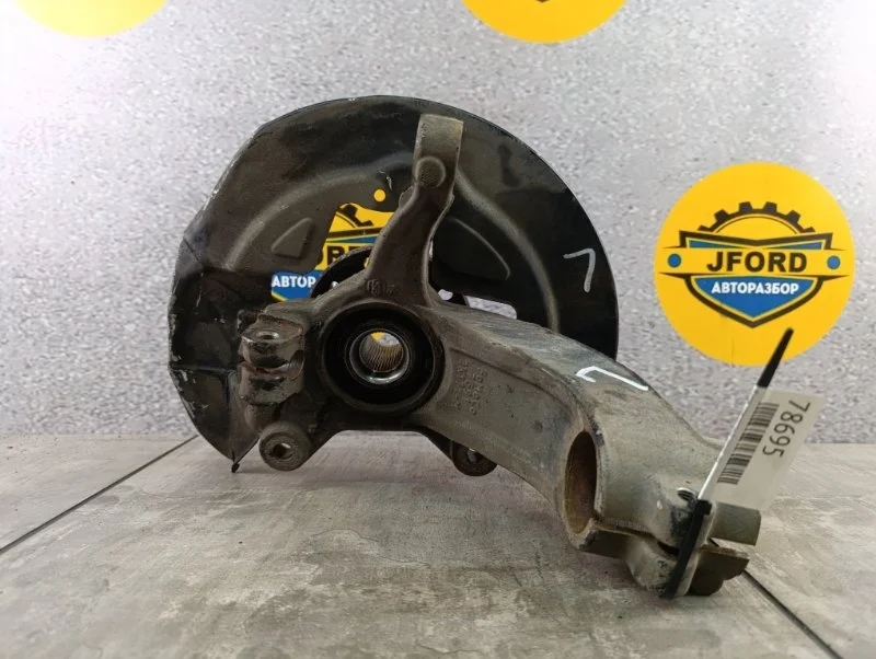 Кулак поворотный Volvo XC60 2016 DZ97