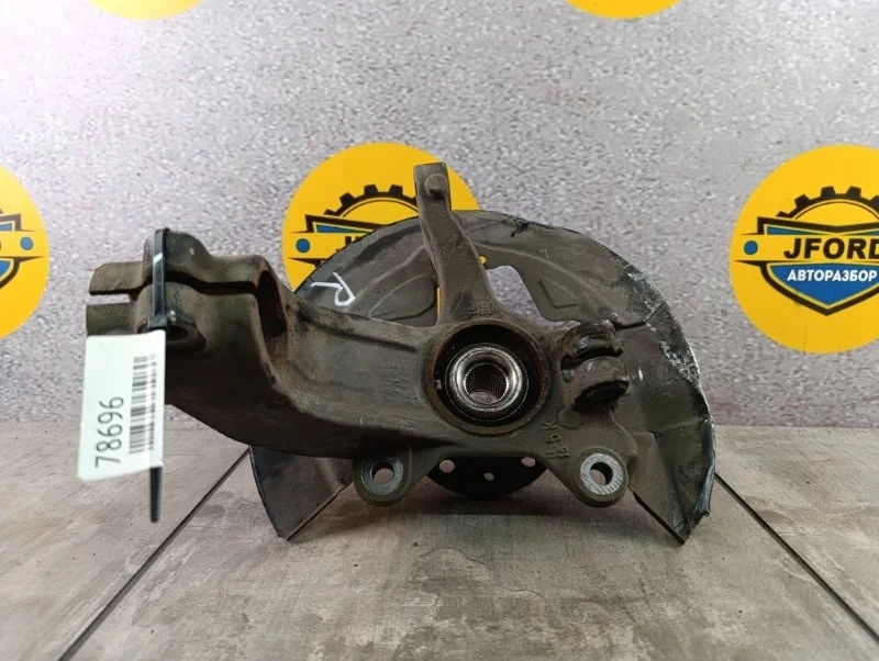 Кулак поворотный Volvo XC60 2016 DZ97