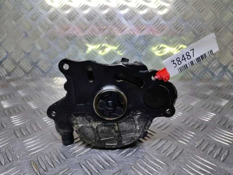 Вакуумный насос Volkswagen Golf 6