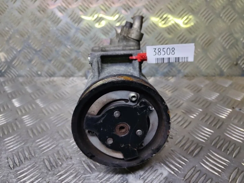 Компрессор кондиционера Volkswagen Golf 6