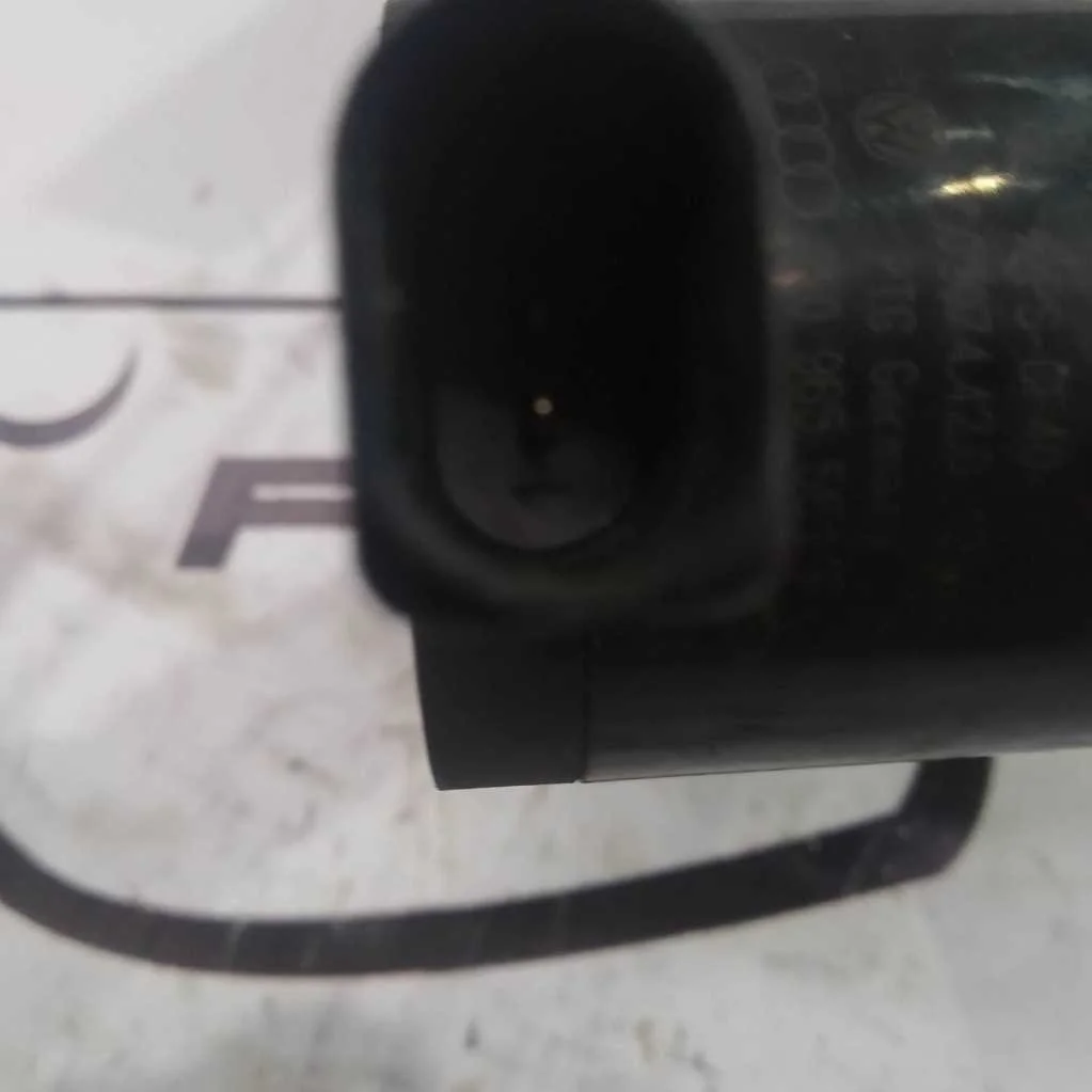 ПОМПА AUDI VOLKSWAGEN SEAT SKODA ... PASSAT PASSAT CC RAPID SCIROCCO SUPERB TIGUAN TOURAN YETI 137... B6 B7 MK5 MK6 NA1 NA2 NH3 NK3 ЭЛЕКТРО 1K0965561F