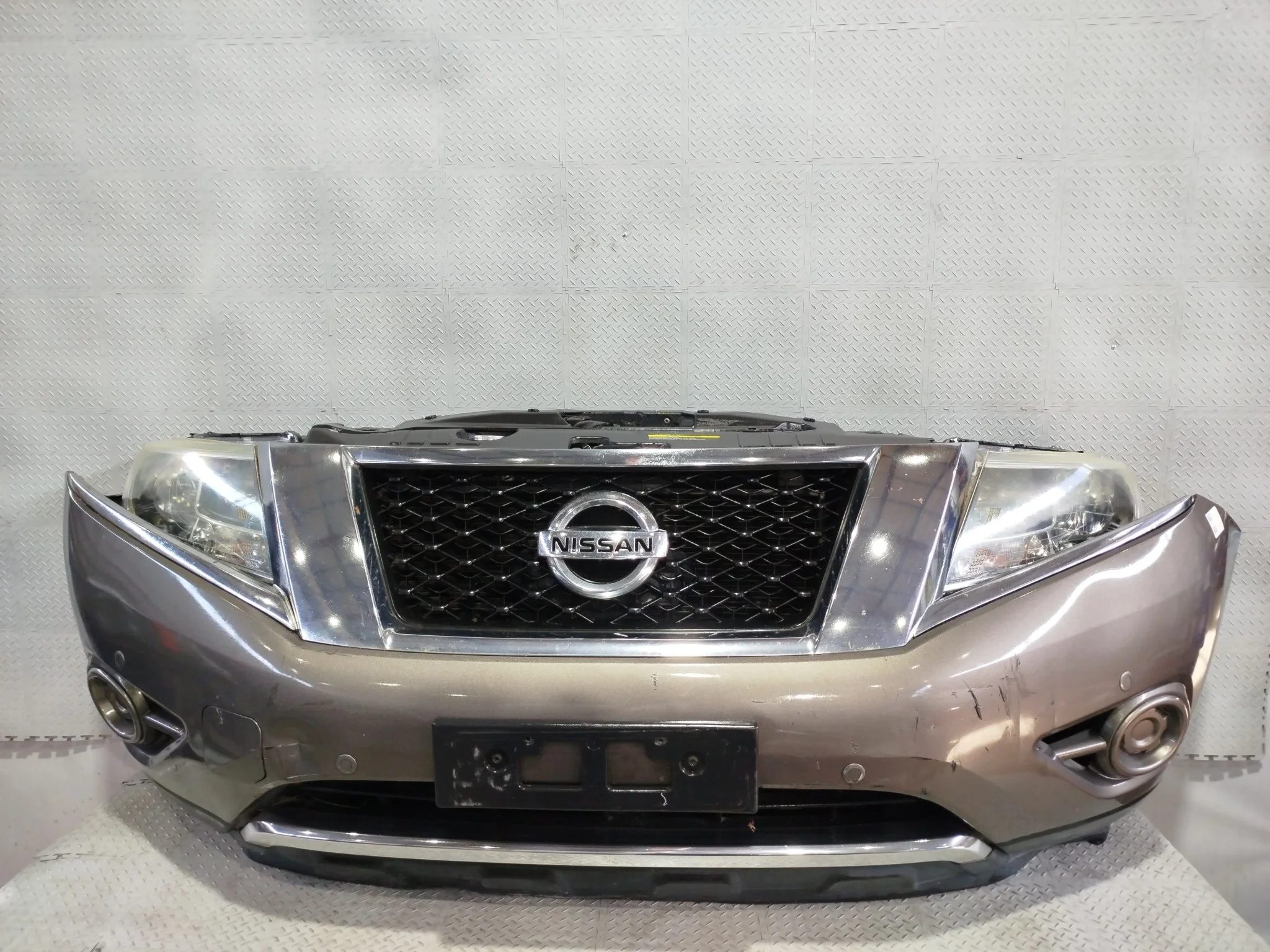 NOSECUT NISSAN 620223KY0H серый DY794