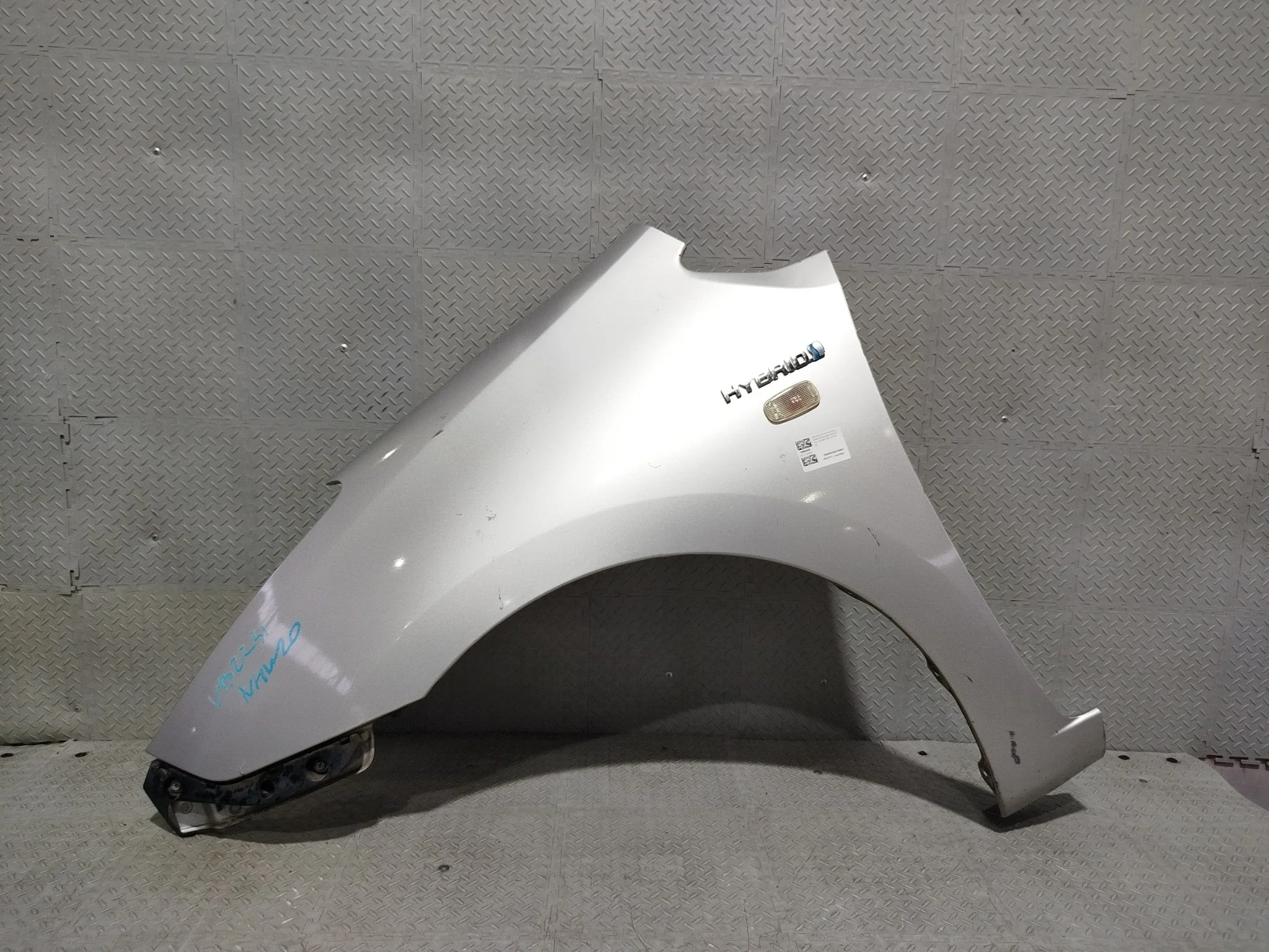 КРЫЛО TOYOTA 5380147010 ПЕРЕД ЛЕВО серебро, 1F7 VB2231