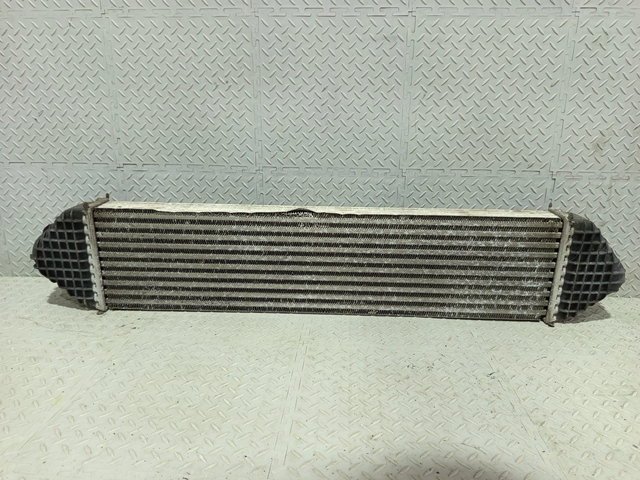 РАДИАТОР ИНТЕРКУЛЕРА VOLVO 31305102 DY652Z
