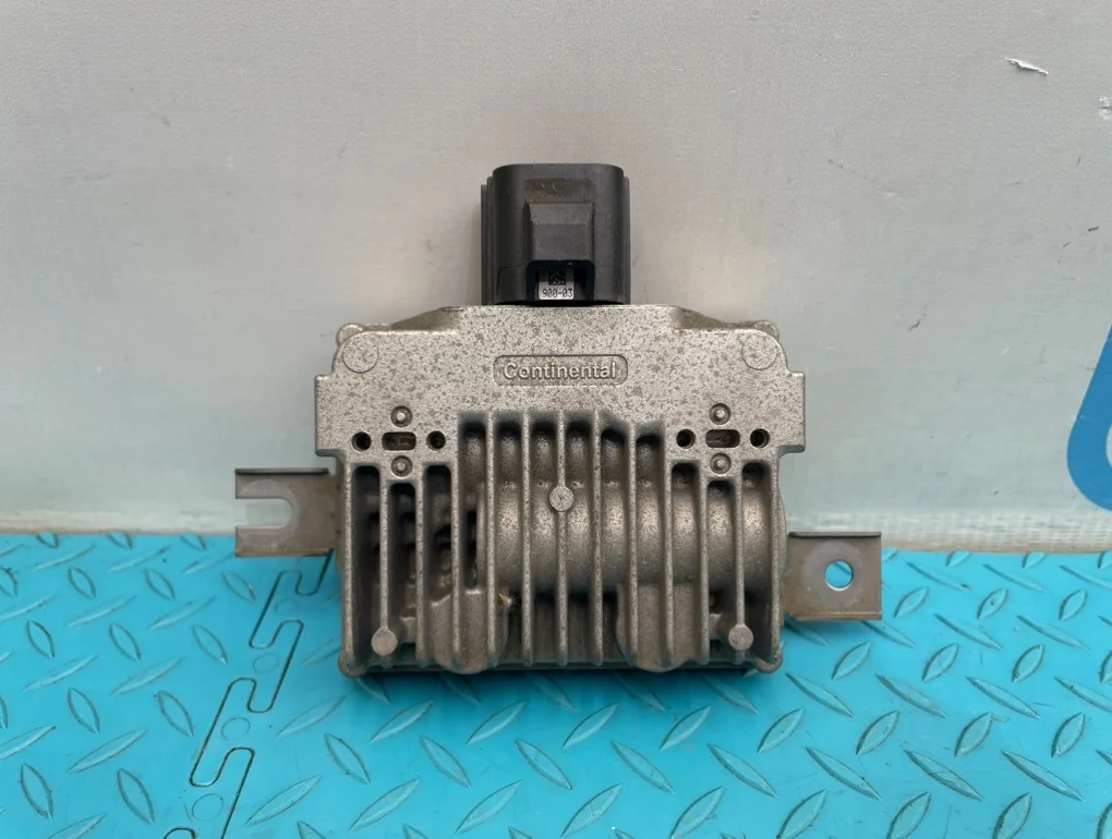 Блок электронный Volvo V60 2011 30792789 FW B4164T 1.6