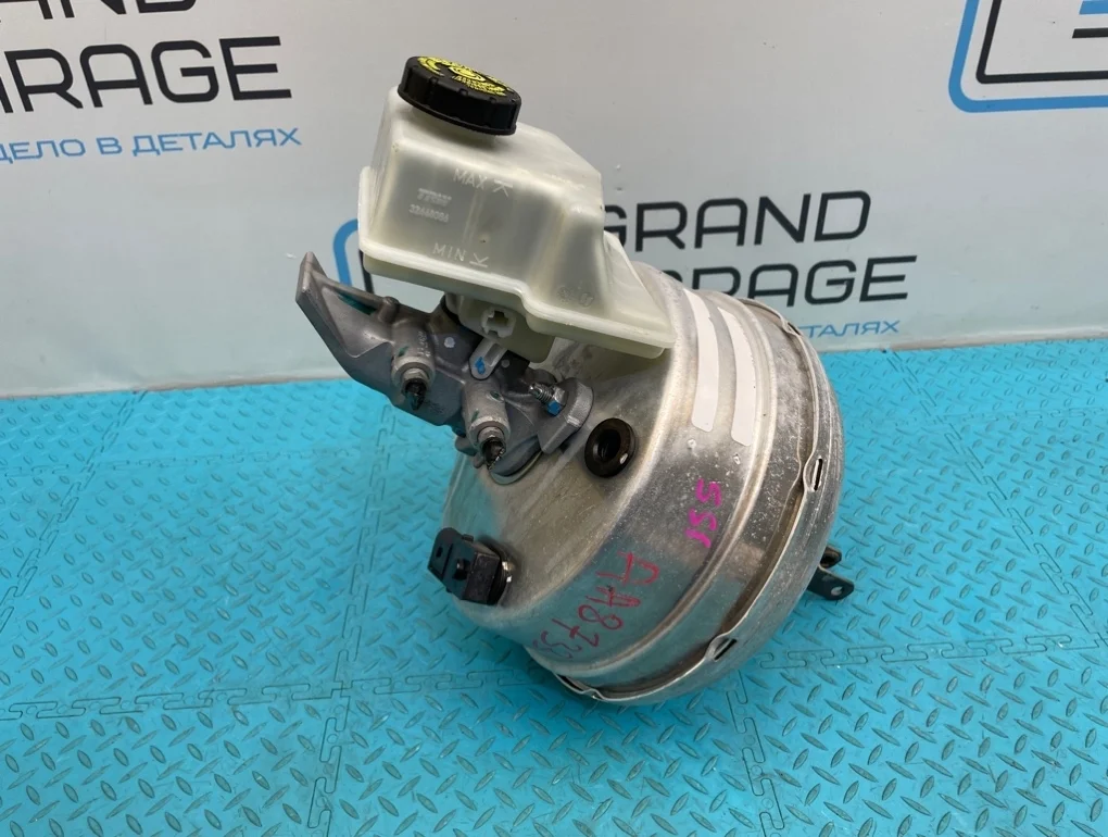 Вакуумный усилитель Mercedes-Benz Ml-Class 2012 A1664301130 W166 642.826 3.0