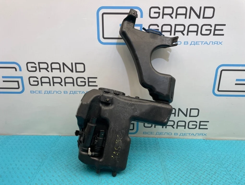 Бачок омывателя Mercedes-Benz Cl-Class 2009 A2218600064 W216 273.961 5.5