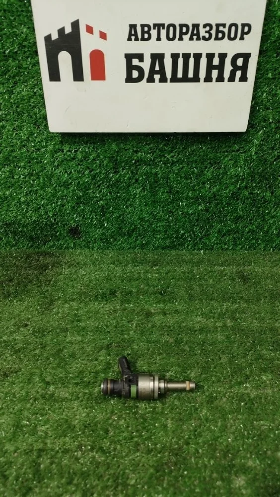 Форсунка топливная Mercedes E-Class 2011 A2710781123 W207 271.860