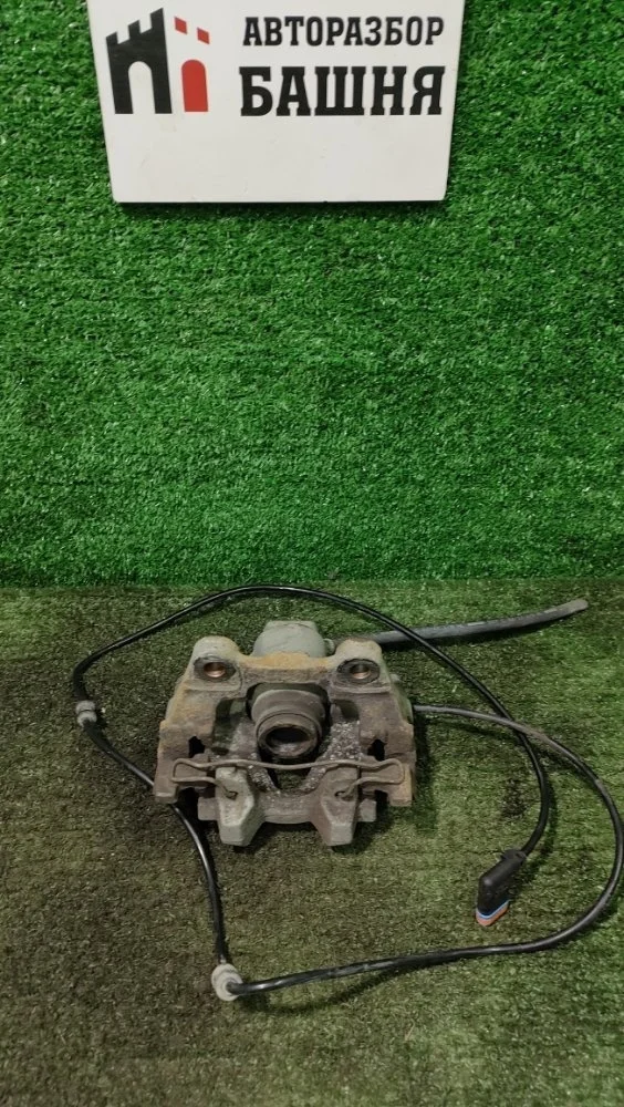 Суппорт Mercedes E-Class 2011 A2044231681 W207 271.860, задний правый