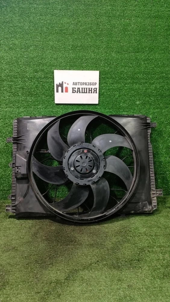 Диффузор радиатора Mercedes E-Class 2011 A2045000293 W207 271.860