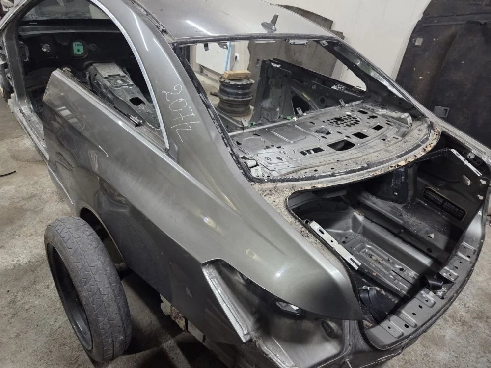 Крыло заднее Mercedes E-Class 2011 A2076302501 W207 271.860, левое