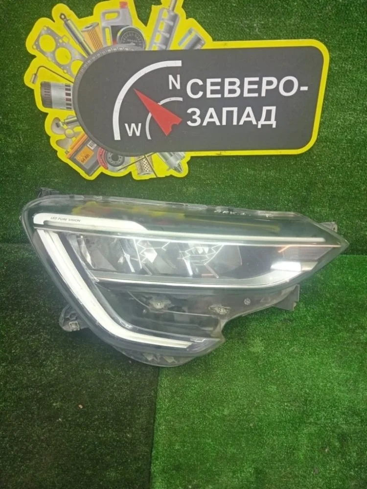 Фара Renault Arkana 2021 260105307R XJC H4M441, правая