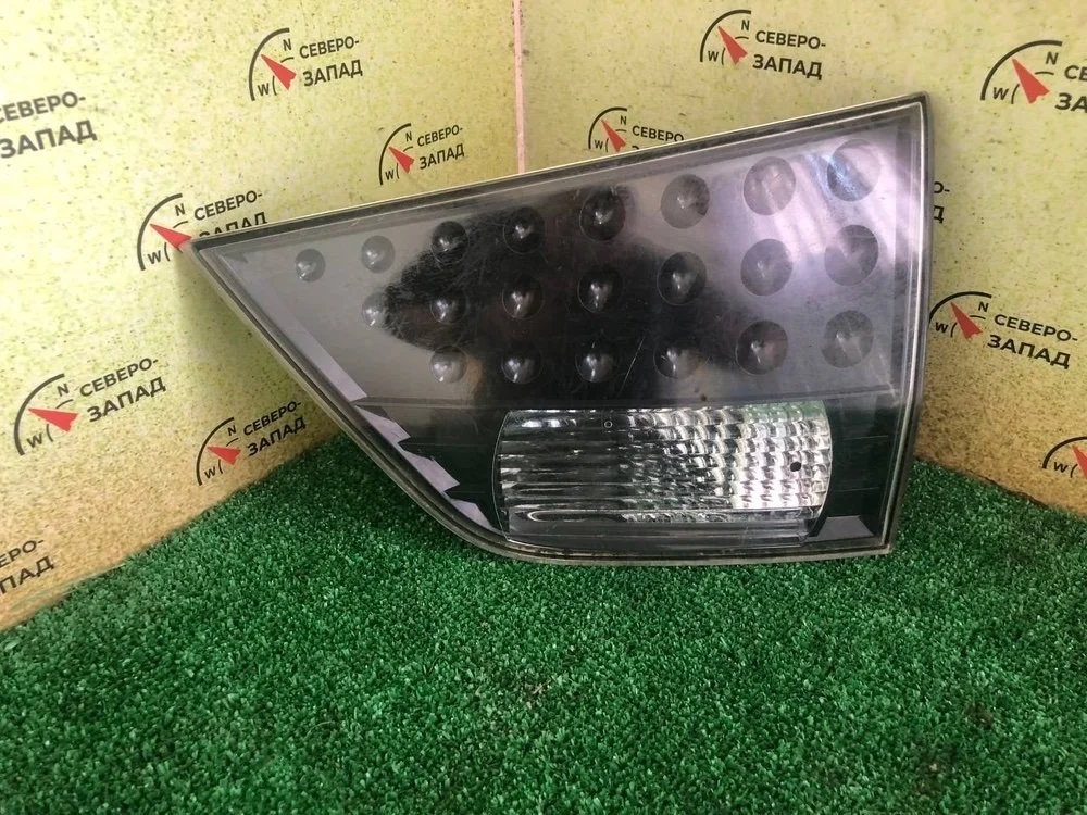 Фонарь Mitsubishi Outlander XL 2005 8331A064 CW4W 4B12, задний правый