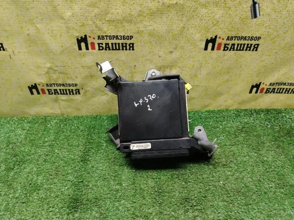 Блок комфорта Lexus Lx570 2008 8273360721 URJ201 3URFE