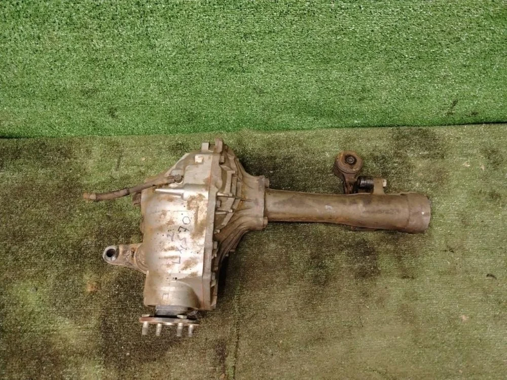 Редуктор моста Lexus Lx570 2008 4111060B80 URJ201 3URFE, передний