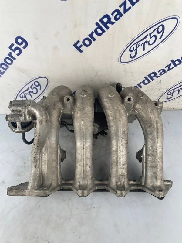 Коллектор впускной Mitsubishi Lancer 9 2004 MR420844 CS3A 1.6 (4G18)