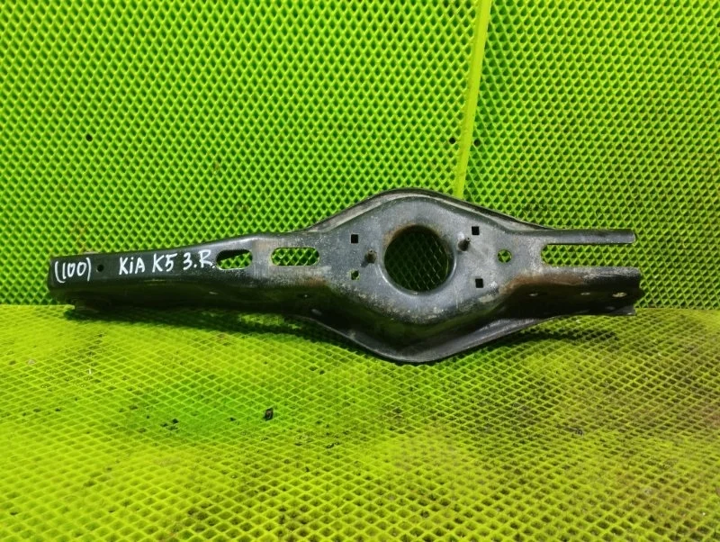 Рычаг задний правый Kia K5 2021 55211L1100 СЕДАН G4NA