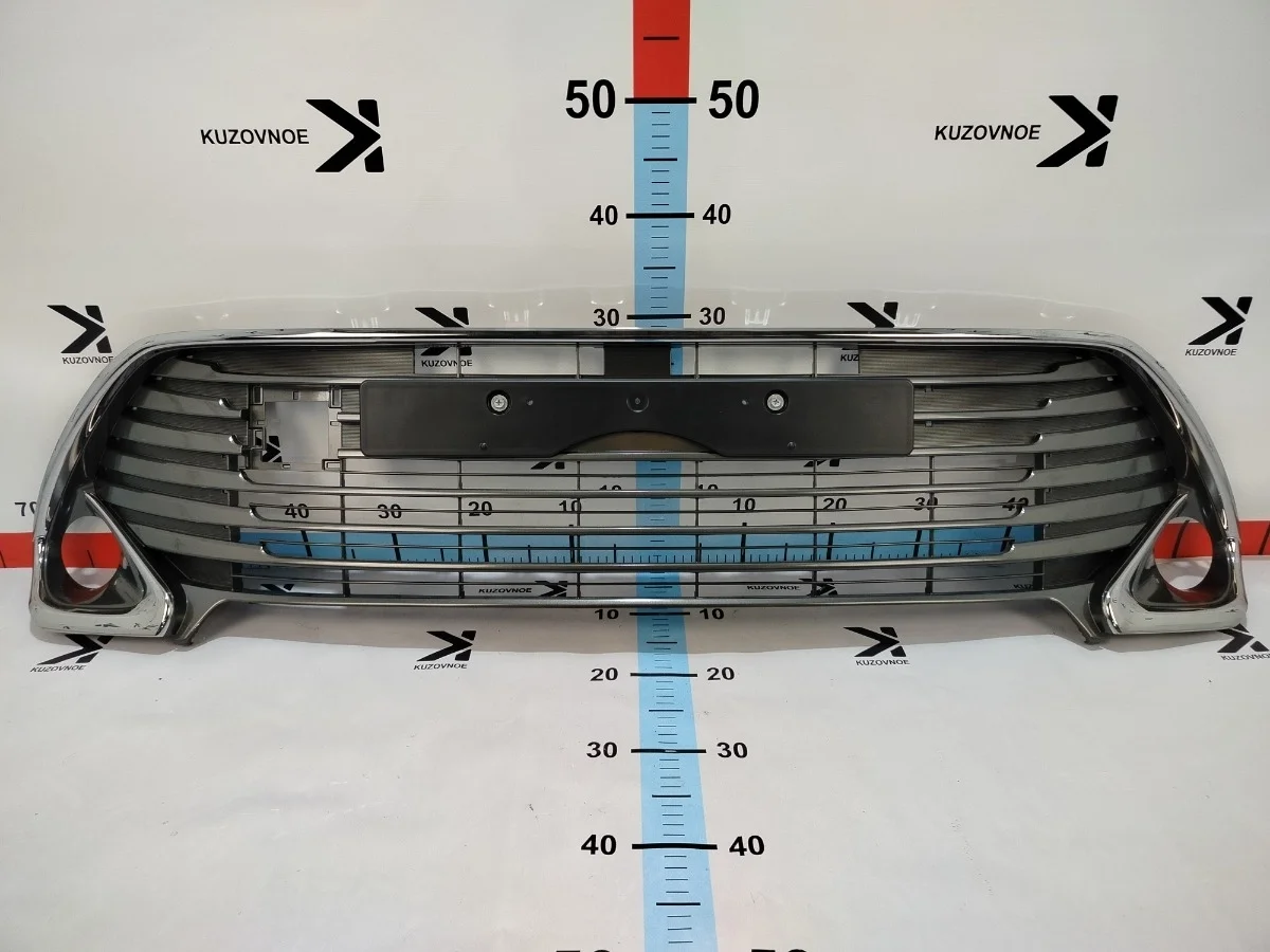Решетка радиатора Toyota Camry 2016 XV55