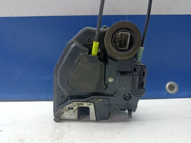 Замок двери Toyota Camry 40 2006-2011 6906033120, задний левый